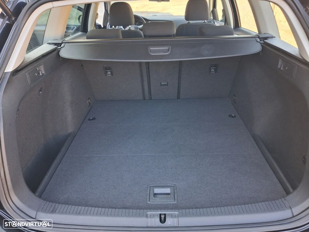 VW Golf Variant 1.6 TDi GPS Edition - 19