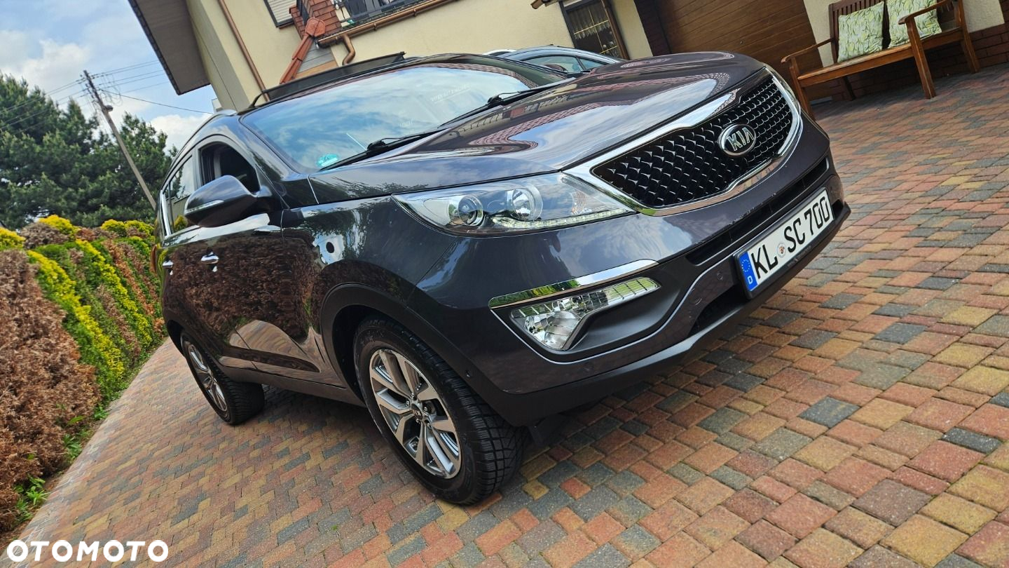Kia Sportage 1.7 CRDI 2WD Dream-Team Edition - 10