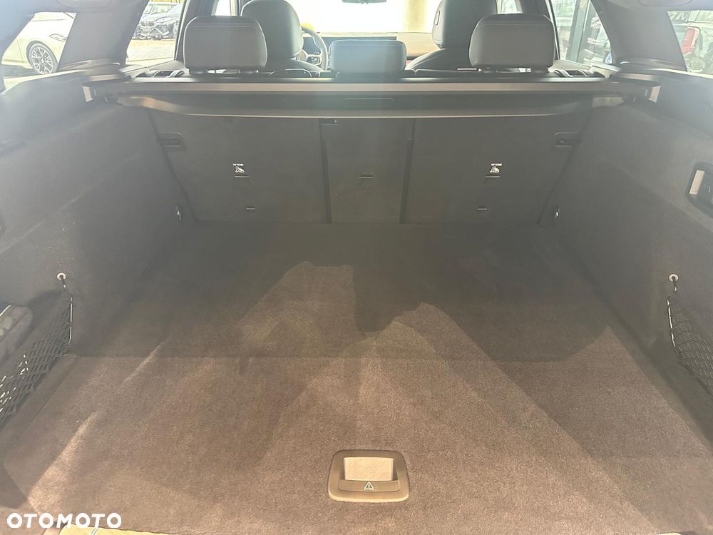 BMW Seria 5 530e xDrive PHEV M Sport - 28