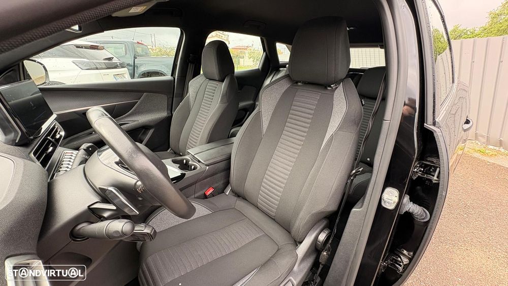 Peugeot 3008 PureTech 130 Stop & Start EAT6 Active - 7