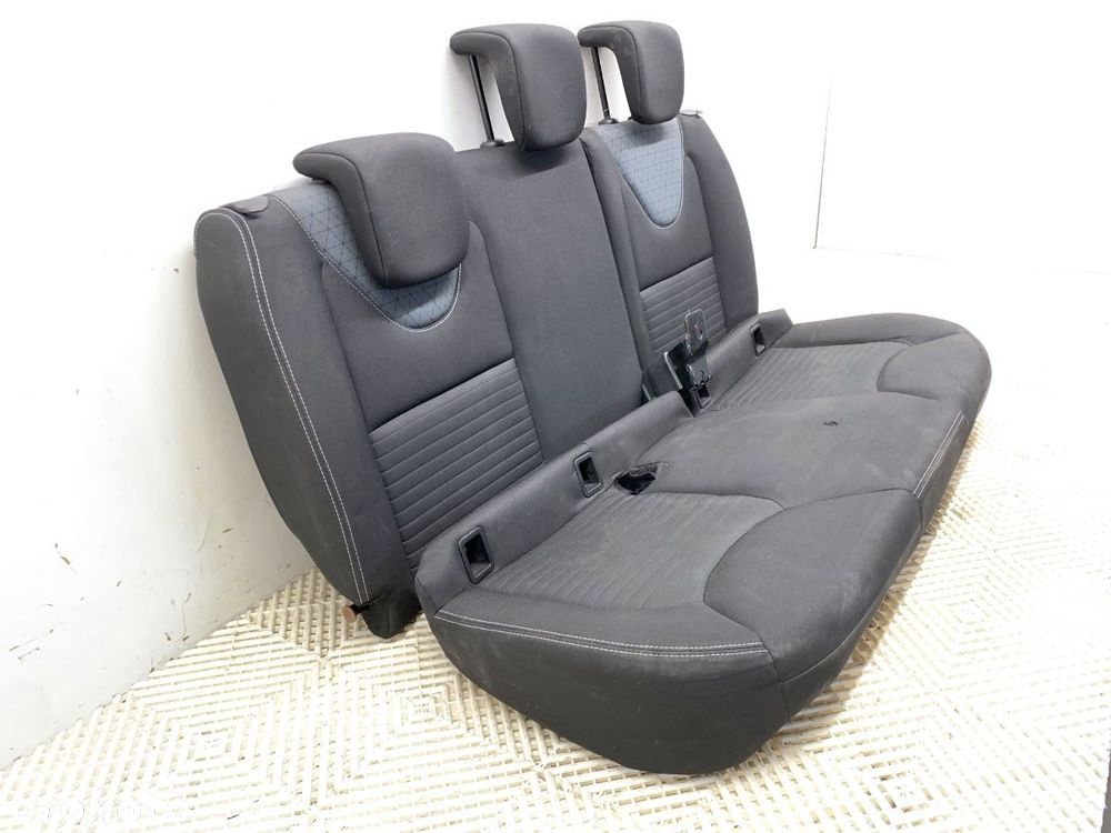 KANAPA DRUGI RZĄD  RENAULT CLIO IV (BH_) 2012 - 2022 1.5 dCi 90 66 kW [90 KM] olej napędowy 2012 - - 5