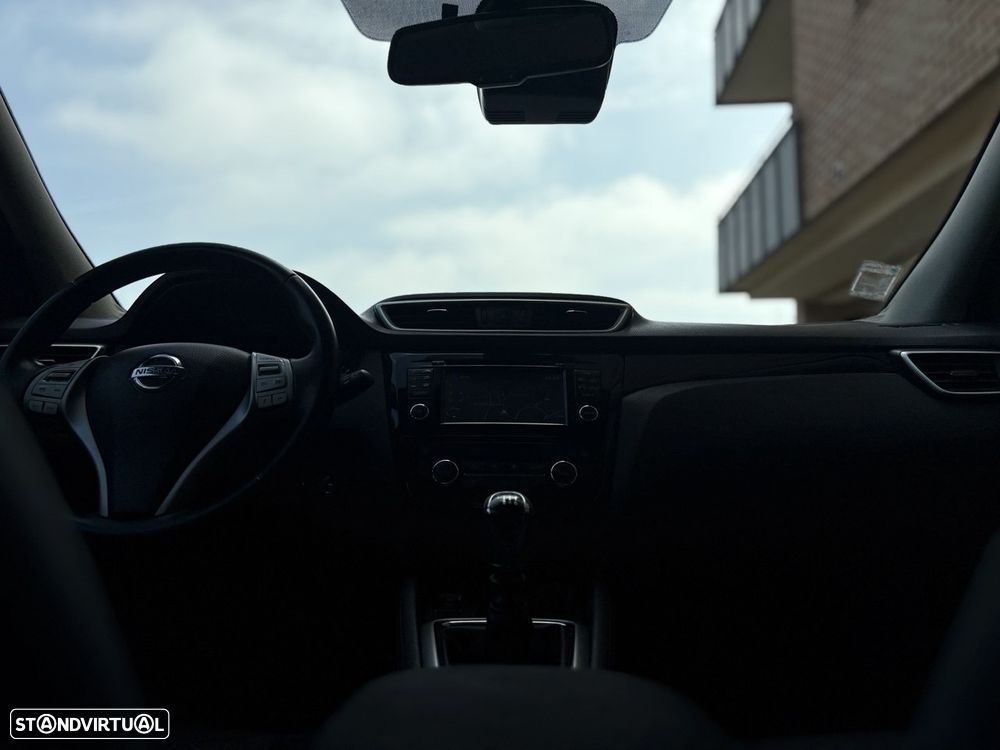 Nissan Qashqai 1.5 dCi DPF acenta - 18