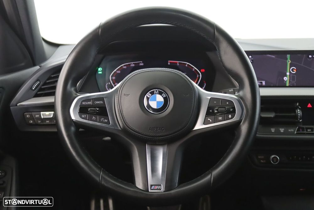 BMW 116 d Pack Desportivo M Auto - 10