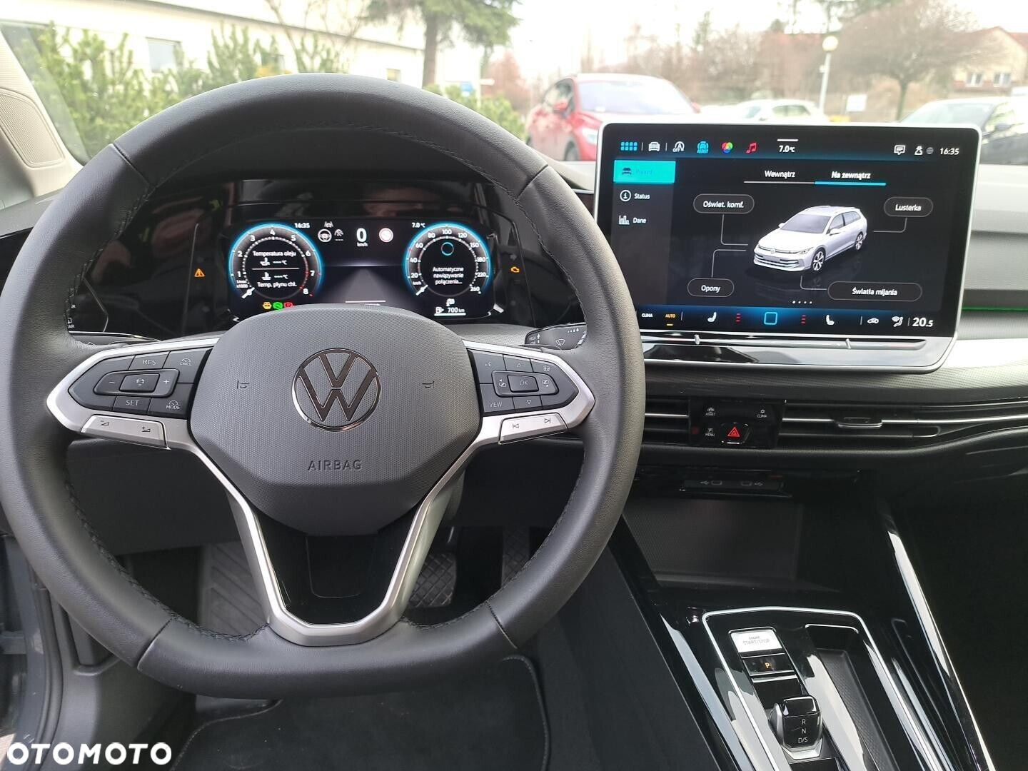Volkswagen Golf - 13