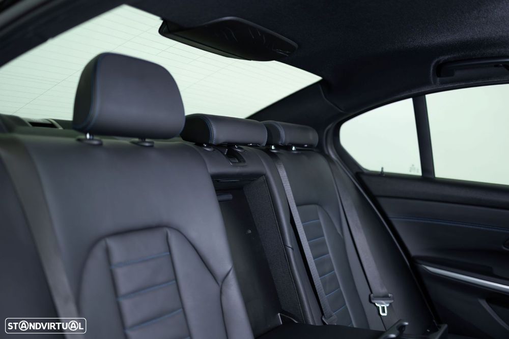 BMW 320 d xDrive Aut. M Sport - 20