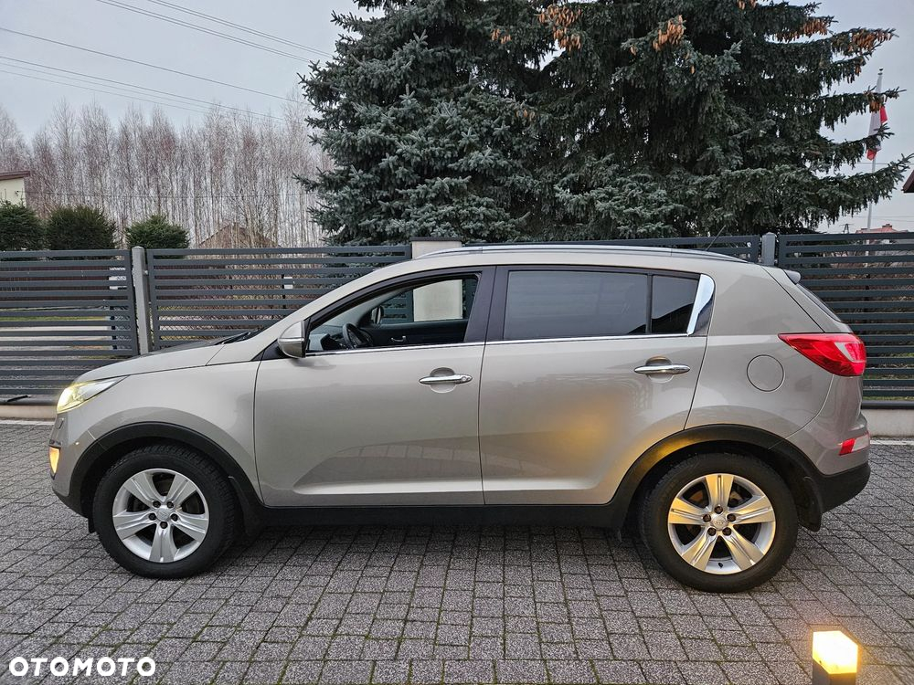 Kia Sportage 1.7 CRDI 2WD Dream-Team Edition - 13