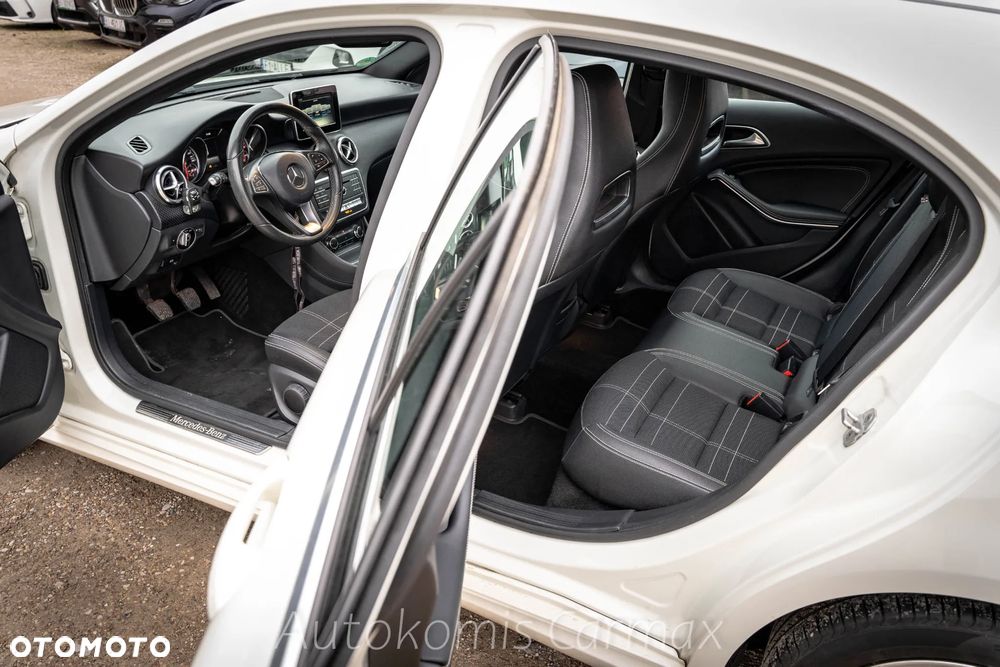 Mercedes-Benz Klasa A 180 CDI (BlueEFFICIENCY) - 12