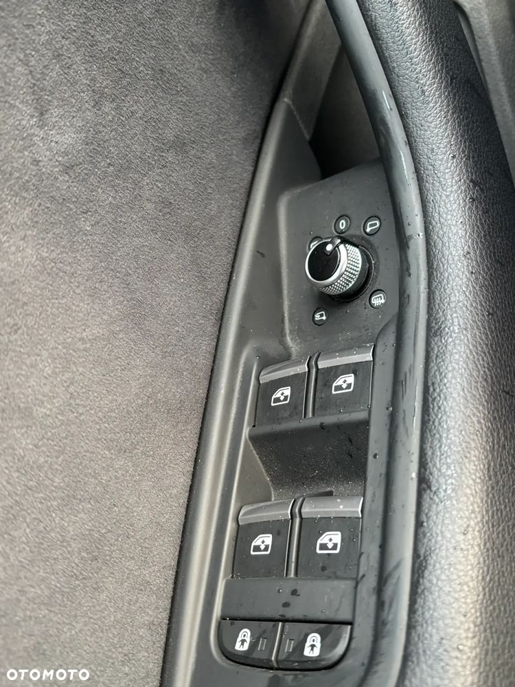 Audi A5 Sportback 40 TDI quattro S tronic S line business - 28