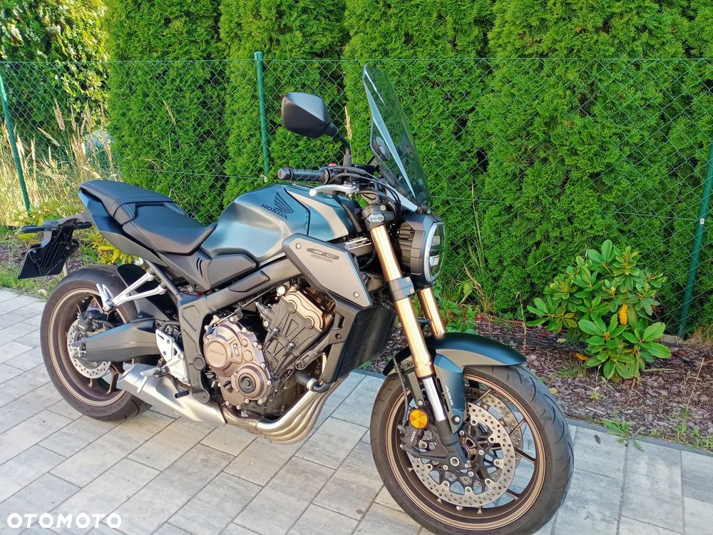 Honda CB - 3