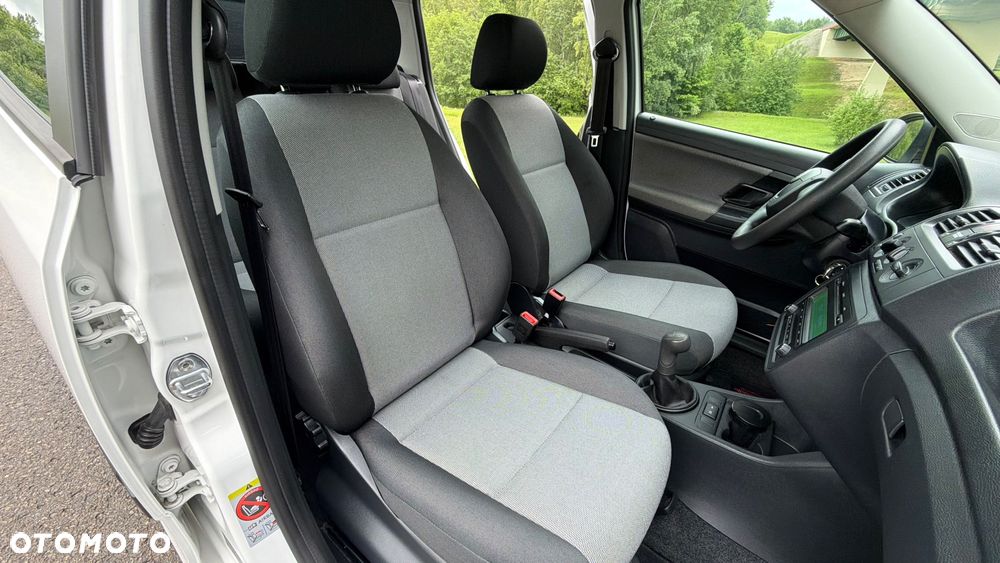 Skoda Fabia 1.4 MPI FAMILY - 25