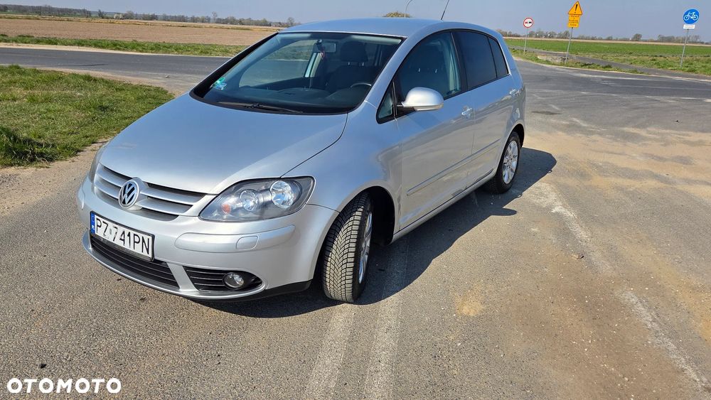 Volkswagen Golf Plus 2.0 TDI Comfortline - 4
