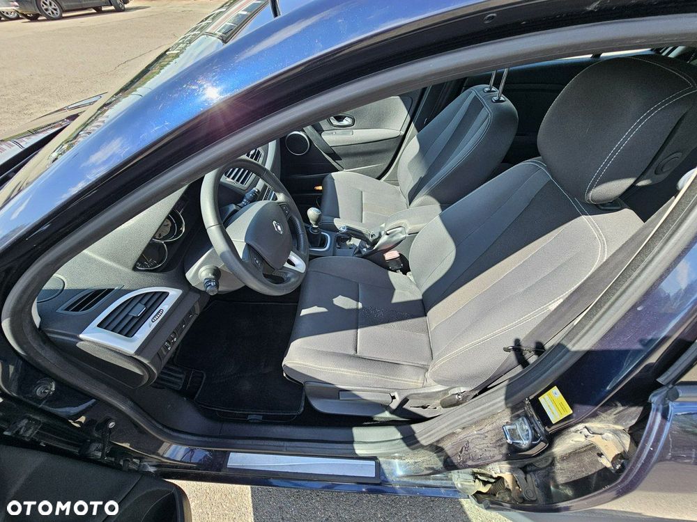 Renault Megane 1.6 16V 110 Dynamique - 22