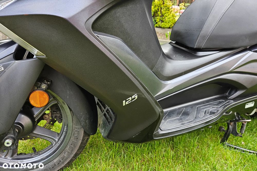 Kymco Downtown - 4