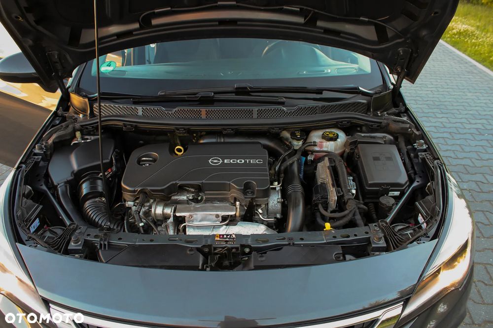 Opel Astra 1.4 Turbo Active - 40