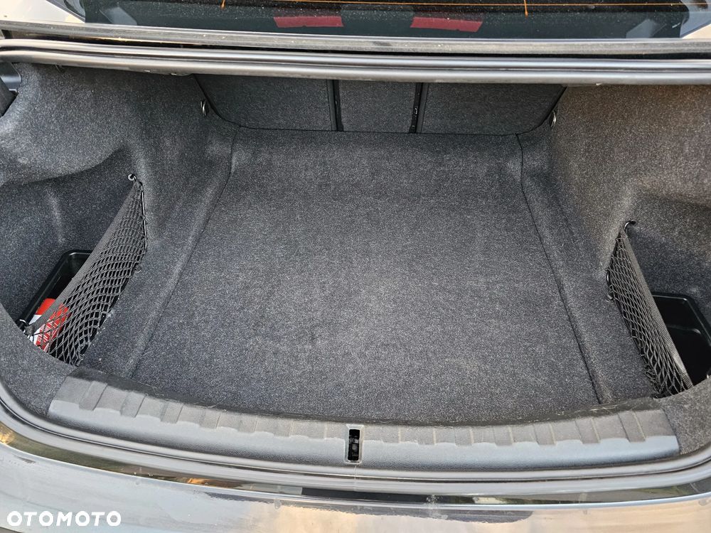BMW Seria 3 - 39
