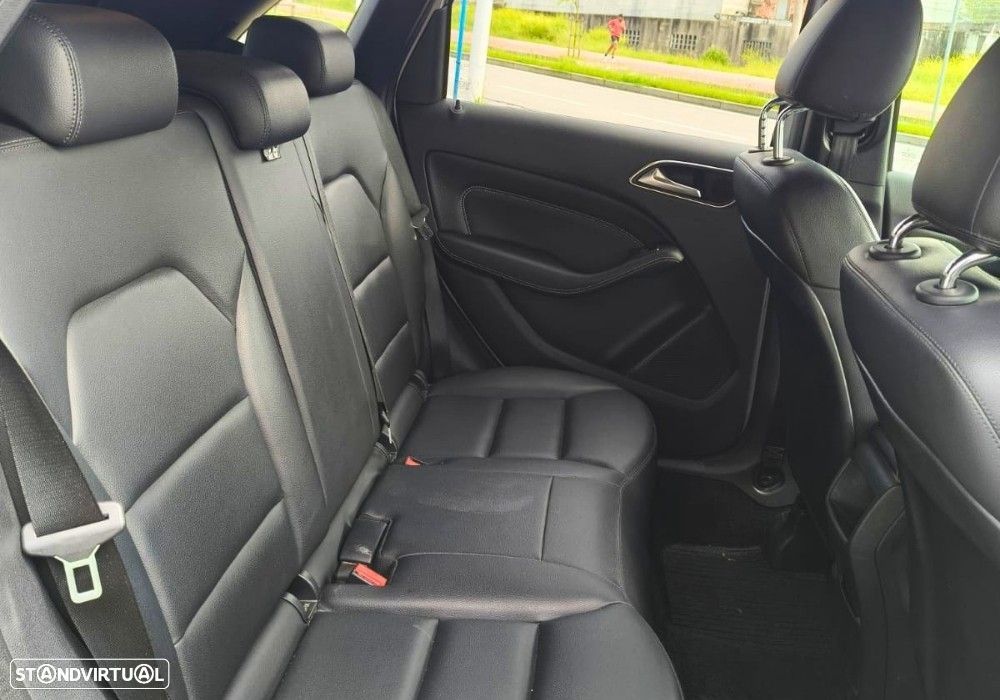 Mercedes-Benz B 180 CDI BlueEFFICIENCY - 13