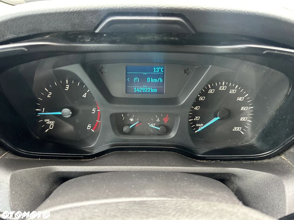 Ford Transit - 9