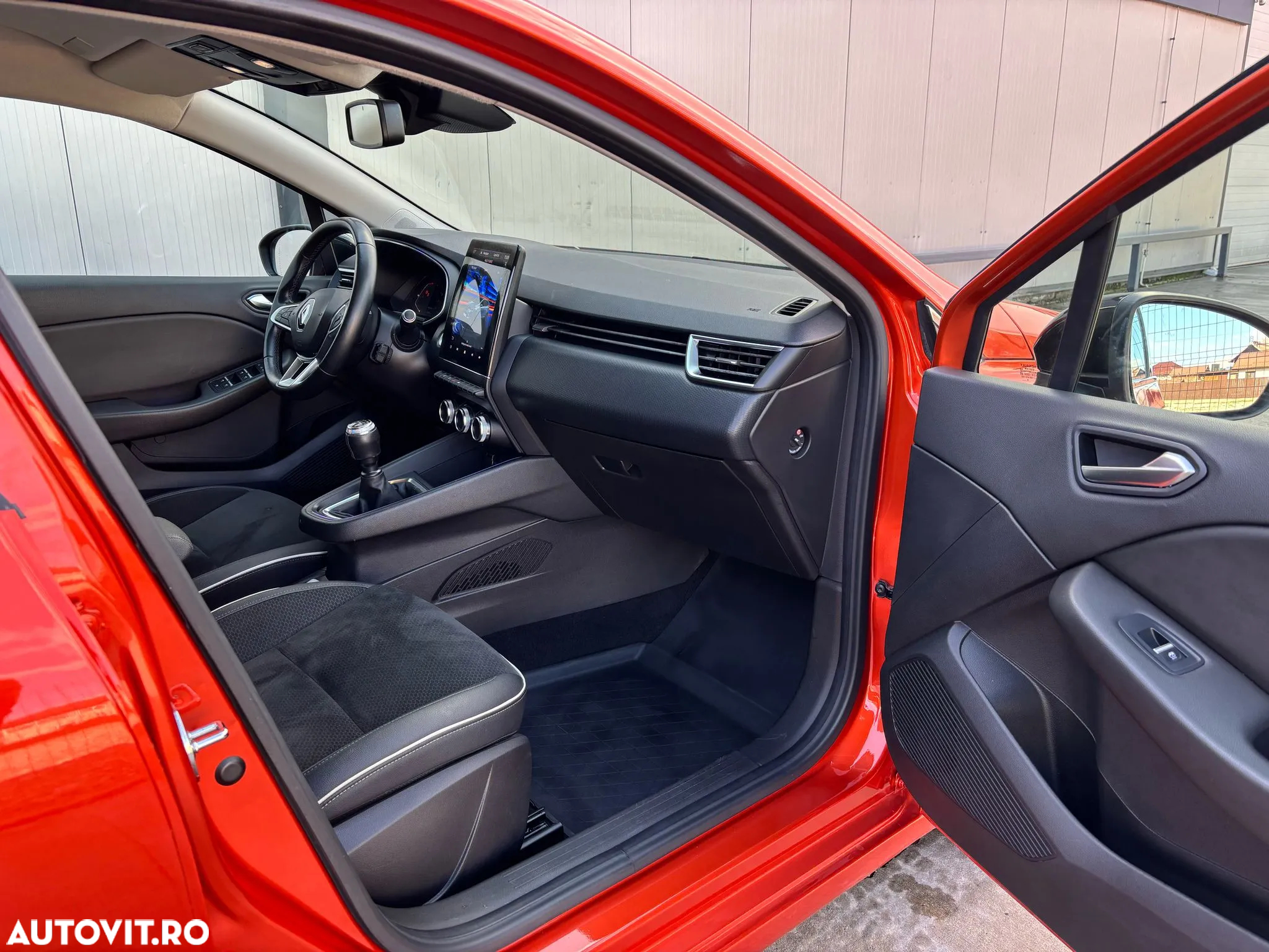 Renault Clio TCe 100 EDITION ONE - 12