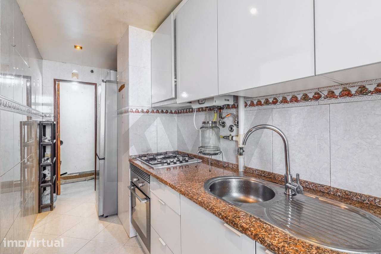 Apartamento T2 – Cidade Nova – Santo António dos Cavaleiros - Grande imagem: 3/15