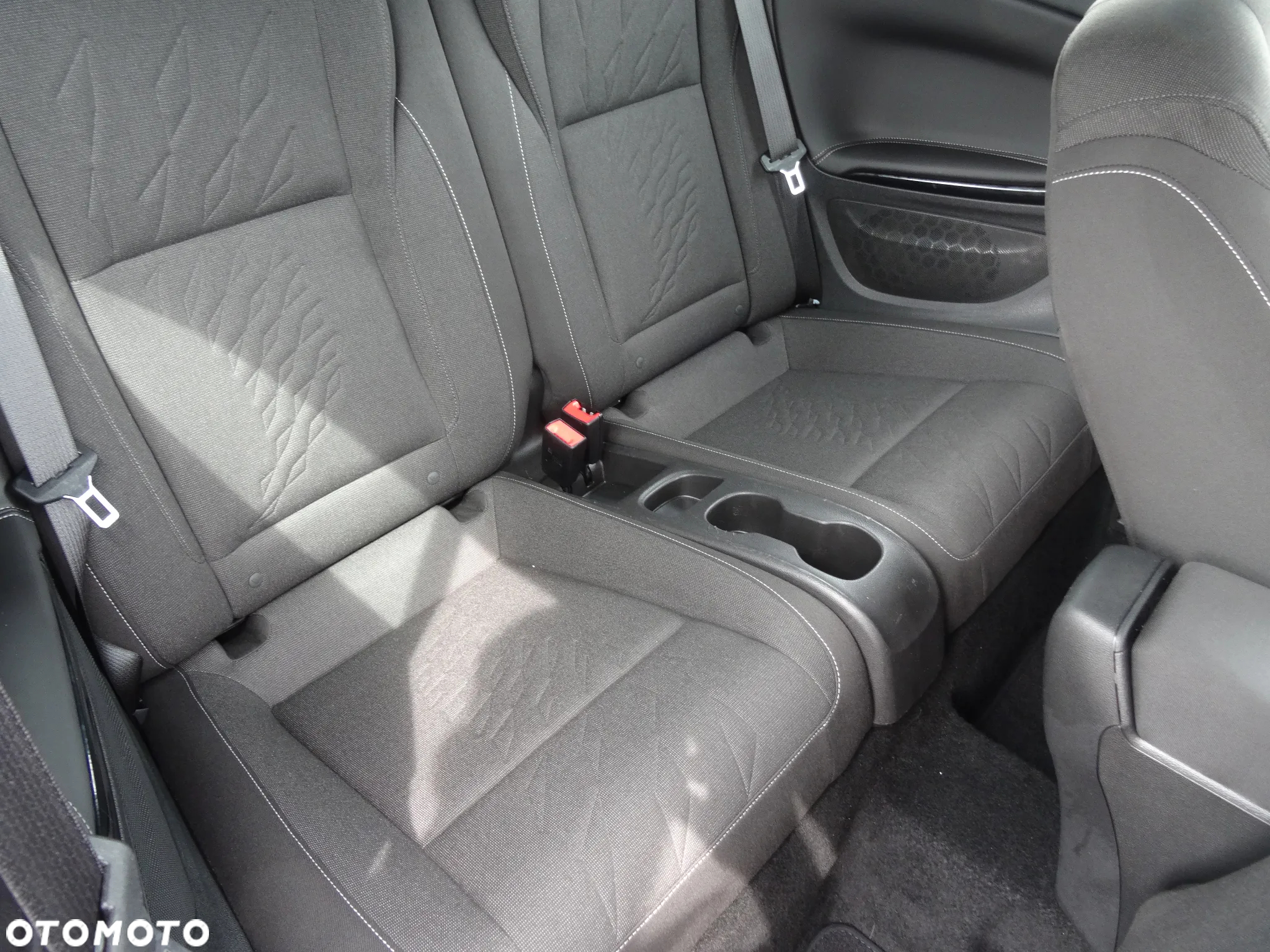 Opel Cascada 1.6 (ECOTEC) DI Turbo Automatik Innovation - 16