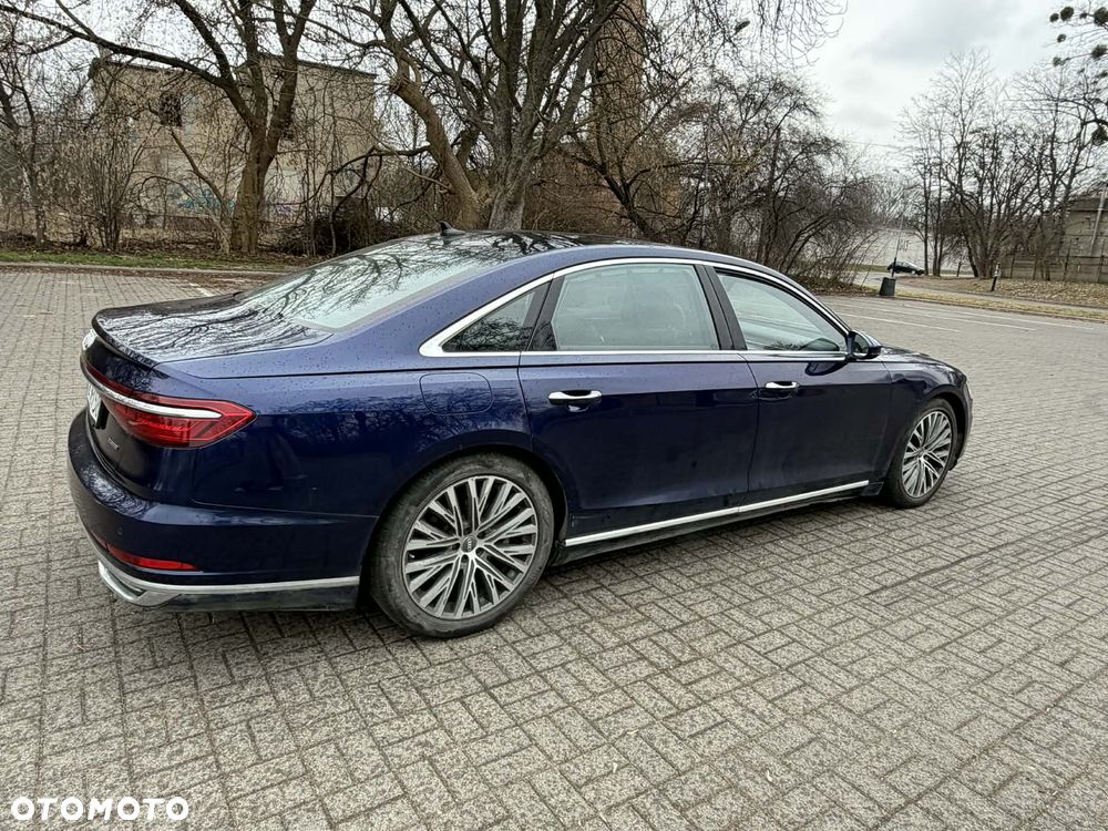 Audi A8 2019 photo 4