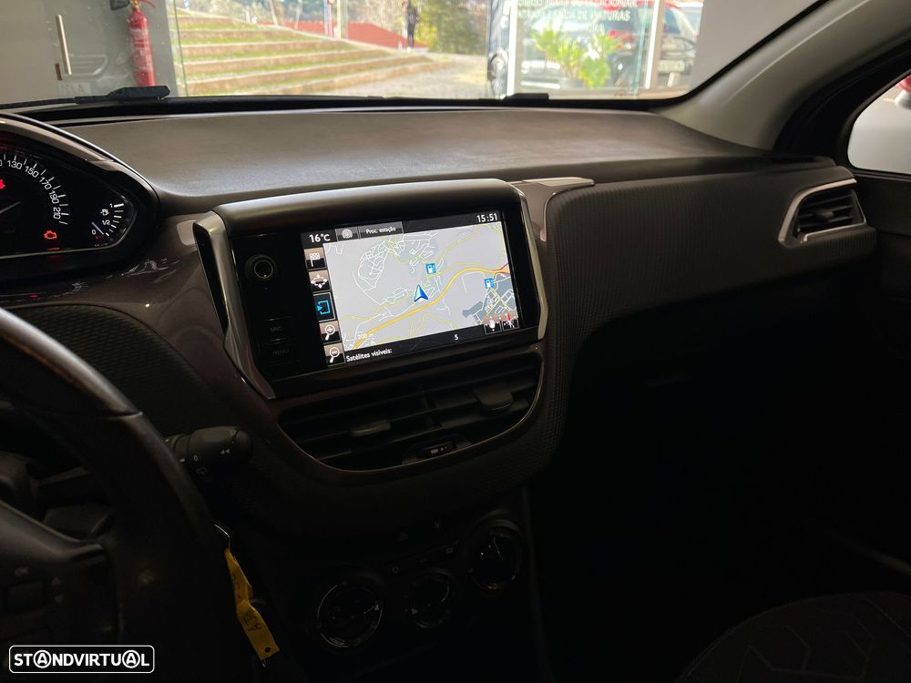 Peugeot 2008 PureTech 82 Style - 10