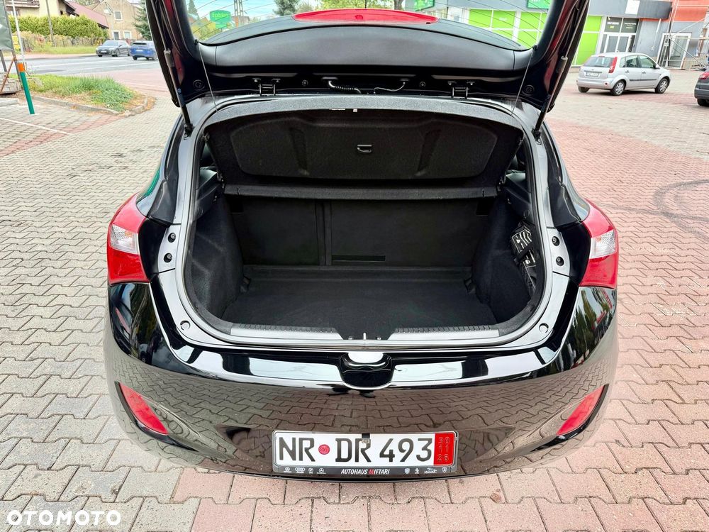 Hyundai i30 - 25
