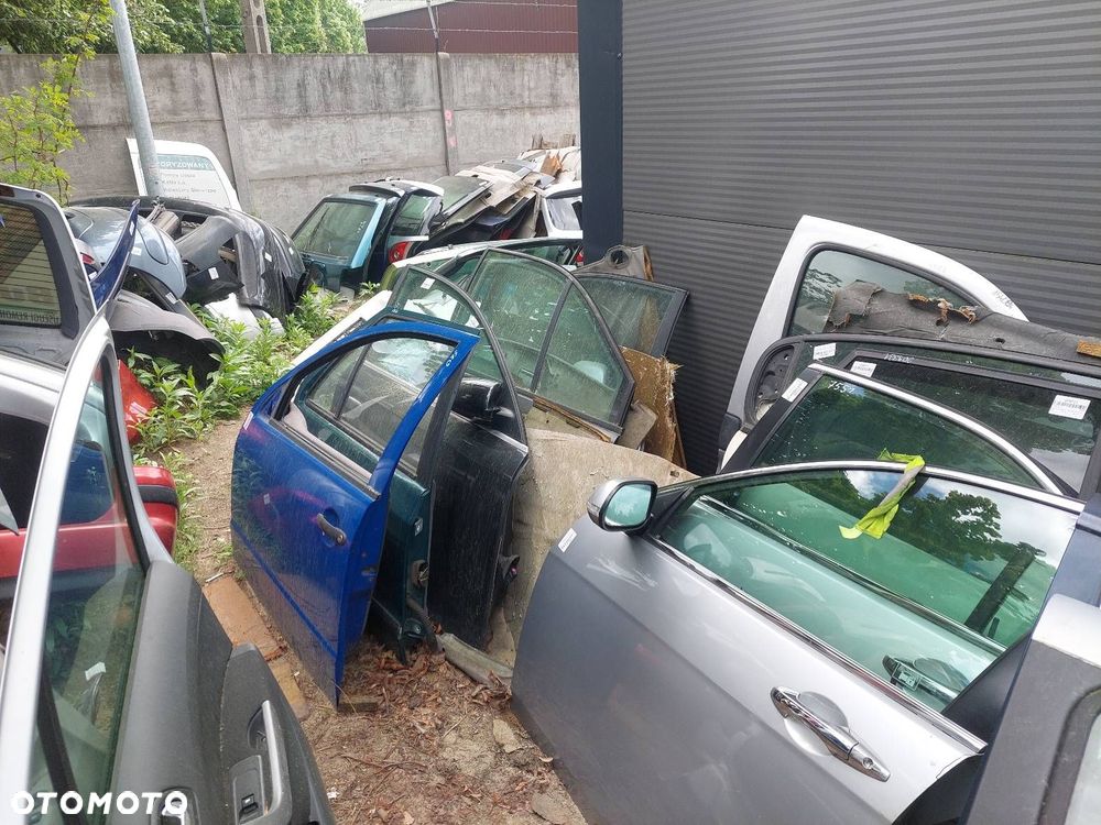 DRZWI KOMPLETNE LEWY TYŁ HONDA ACCORD VII SEDAN NH623M - 13
