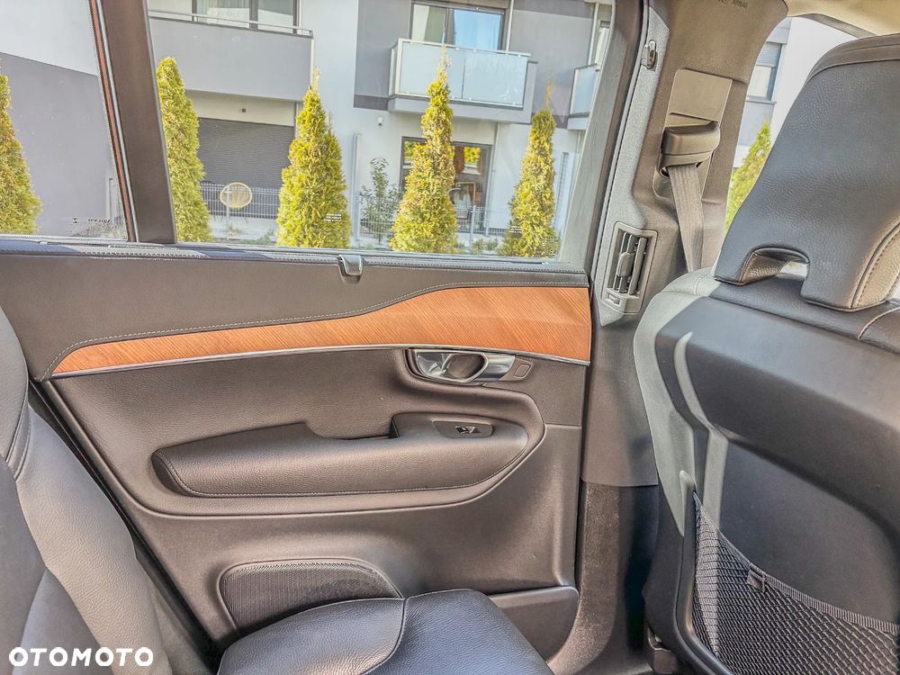 Volvo XC 90 B5 D AWD Inscription - 12