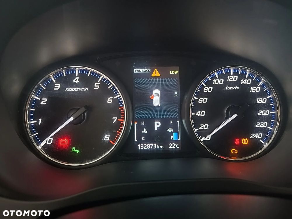 Mitsubishi Outlander - 18