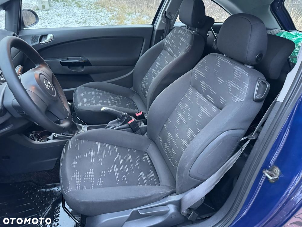 Opel Corsa - 8