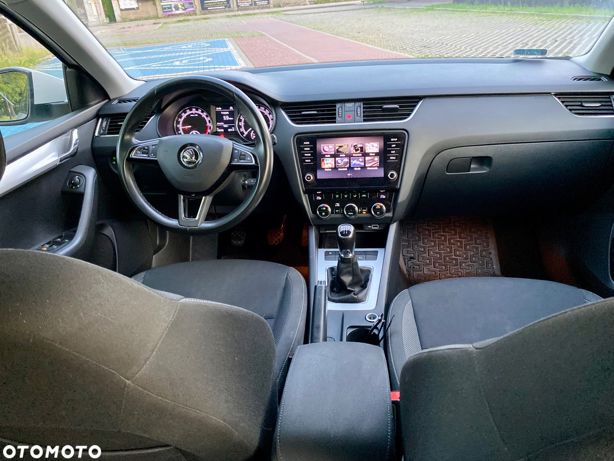 Skoda Octavia - 11