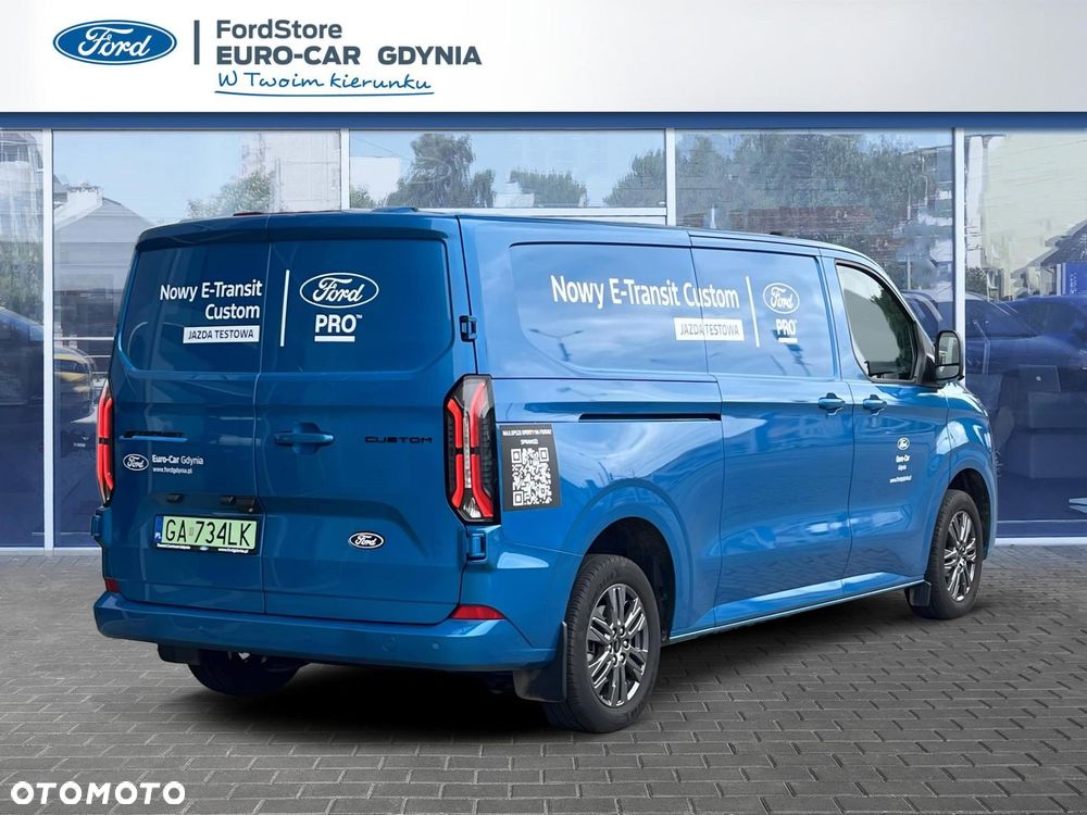Ford Transit Custom - 8