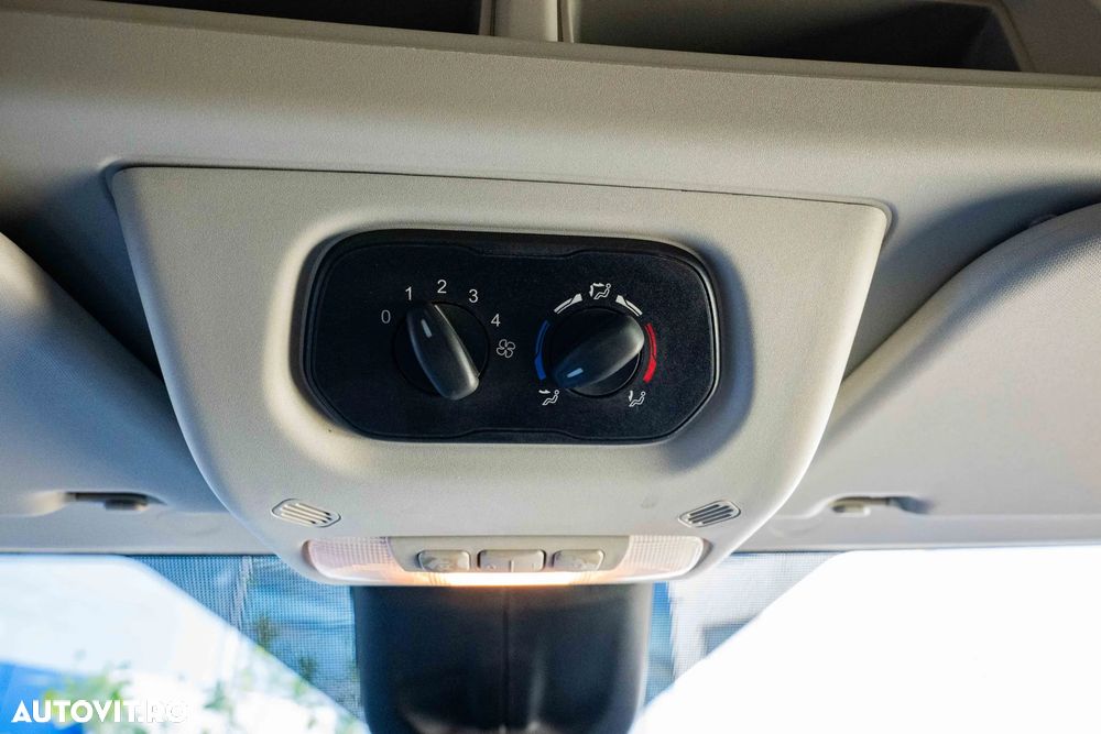 Ford Transit 310 L3H2 Kombi Trend - 19