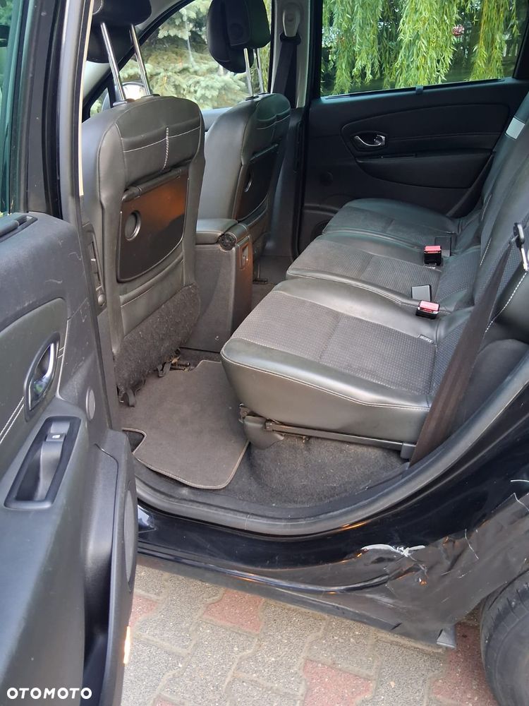 Renault Scenic 1.6 dCi Energy Bose Edition - 17