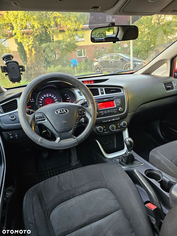 Kia Ceed 1.6 CRDi L - 12