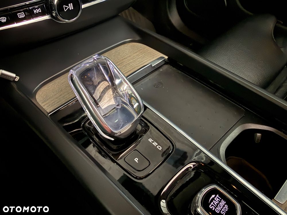 Volvo XC 60 B4 D AWD Geartronic Inscription - 30