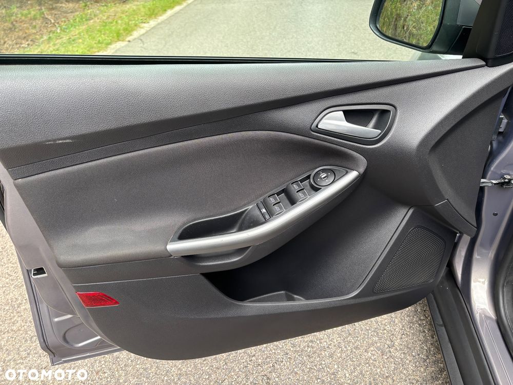 Ford Focus 1.6 TDCi DPF Start-Stopp-System Titanium - 22