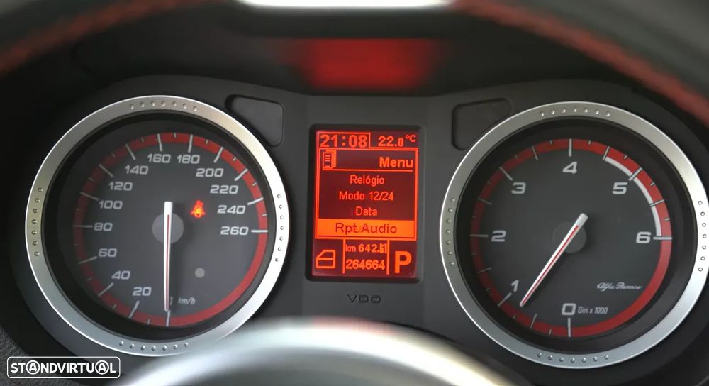 Alfa Romeo 159 Sportwagon 2.4 JTDm 20V Q-Tronic TI - 6
