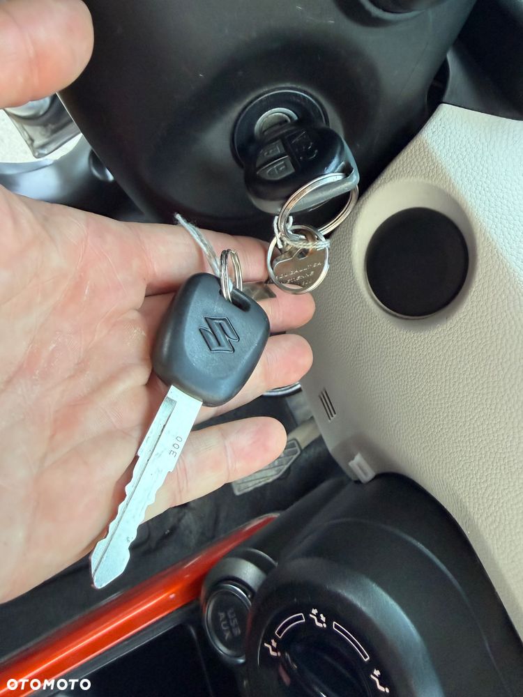 Suzuki Ignis 1.2 Premium - 11