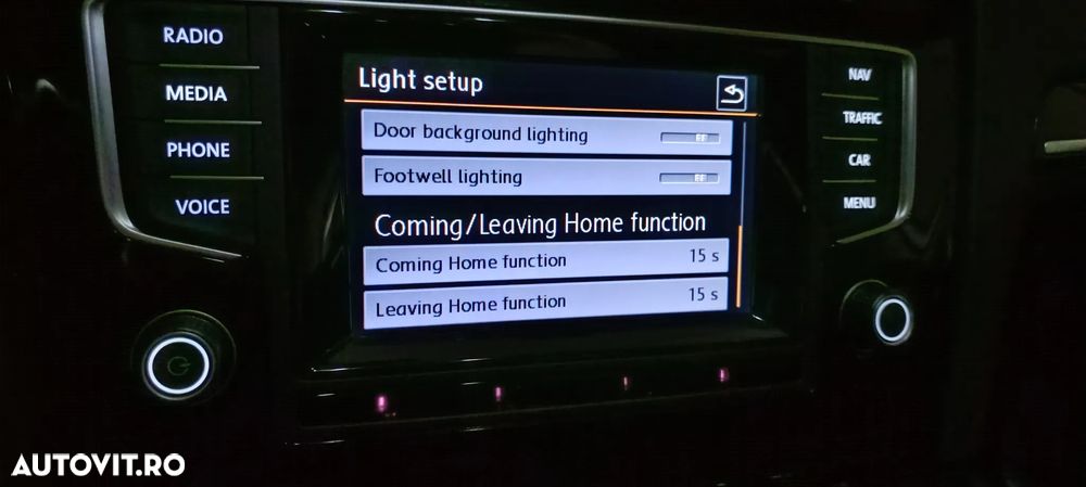 Volkswagen Golf Variant 1.6 TDI DPF Highline - 20