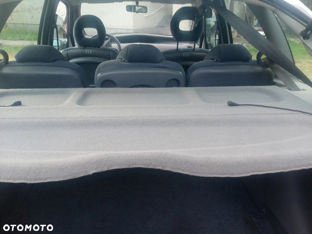 Citroën Xsara Picasso 1.6 HDi Exclusive - 10