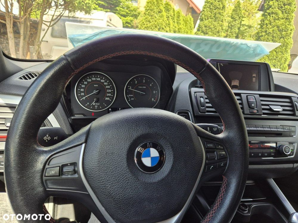BMW Seria 1 - 13