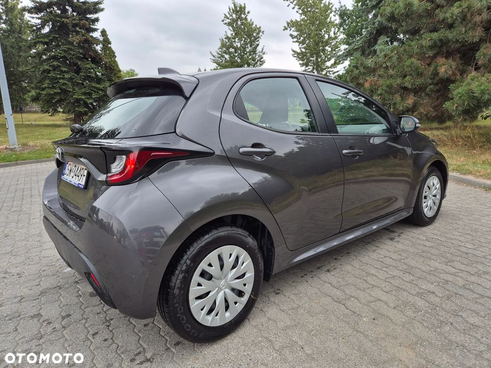 Toyota Yaris 1.5 Selection Elegant - 10