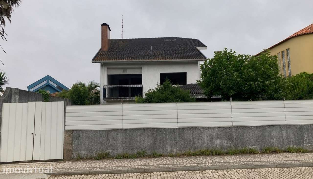 Moradia para Reabilitação em Zona Residencial de Excelência, Porto - Grande imagem: 2/2