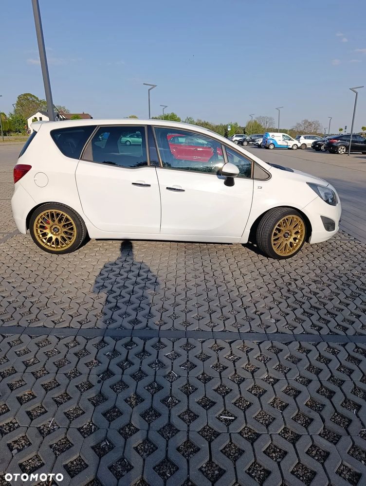 Opel Meriva - 3