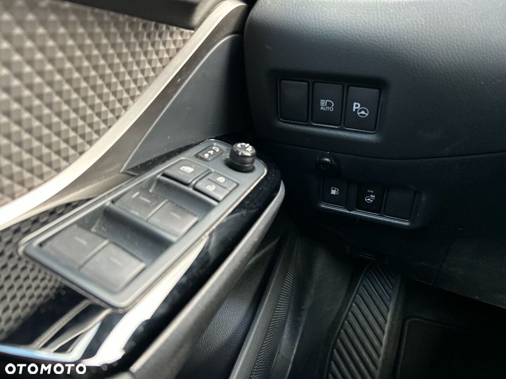 Toyota C-HR 2.0 Hybrid Executive - 20