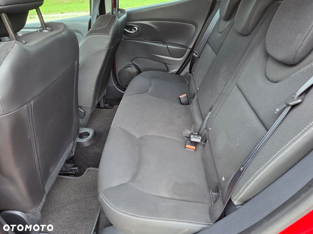 Renault Clio 0.9 TCe Limited - 24