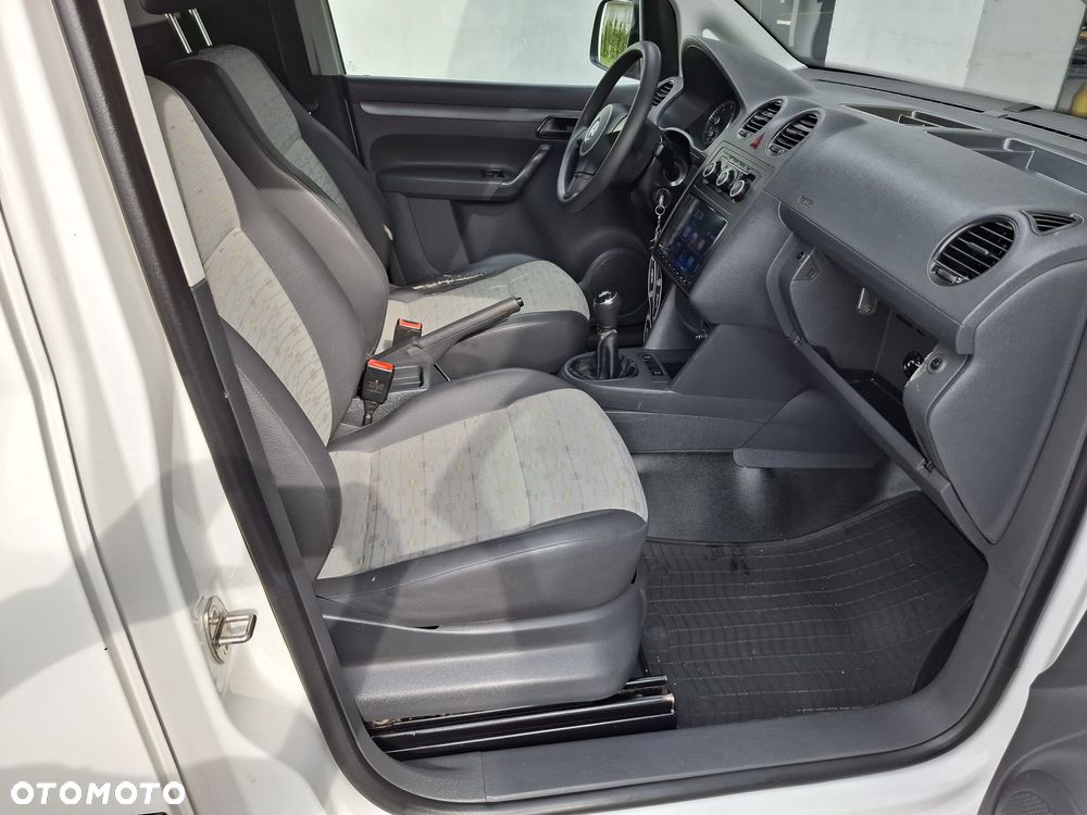Volkswagen CADDY - 9