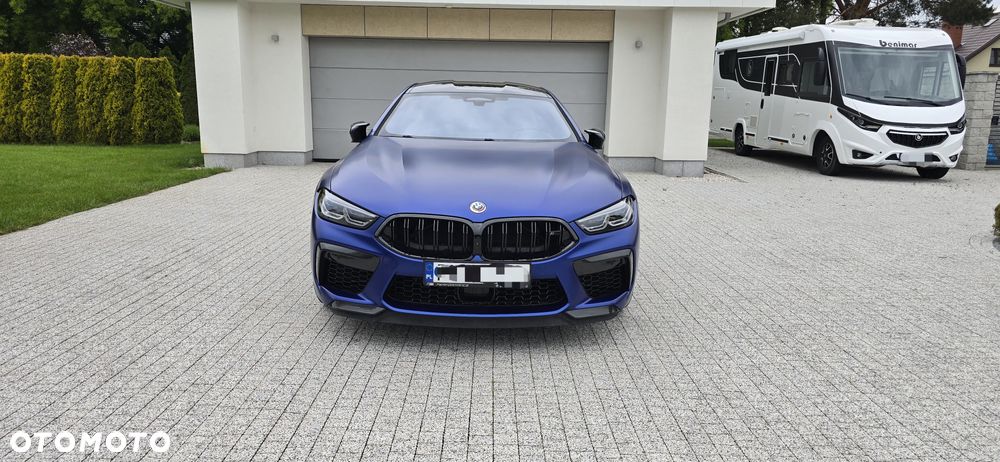 BMW 8